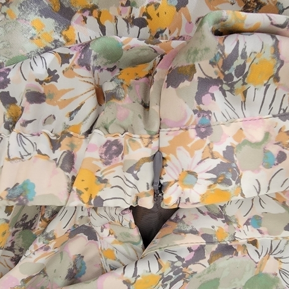 🛑 2 / $40 Sale! Lauren Conrad Floral A-Line Mini Elastic Waist Ruffle Skirt NWT - Picture 5 of 11